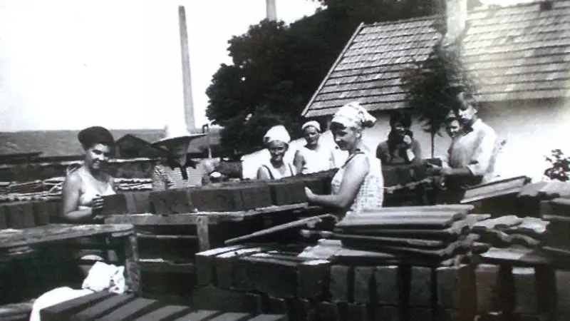 A békéscsabai téglagyár története 9 - Nők a megyei téglagyárak munkaversenyén 1968